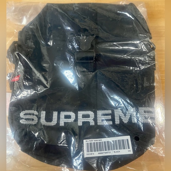 *NWT* Supreme Military Side Bag (Black) SS23 - Picture 10 of 12